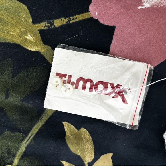 Shabby Chic White Eyelet Lace Sleepwear Set - Picture 4 of 5